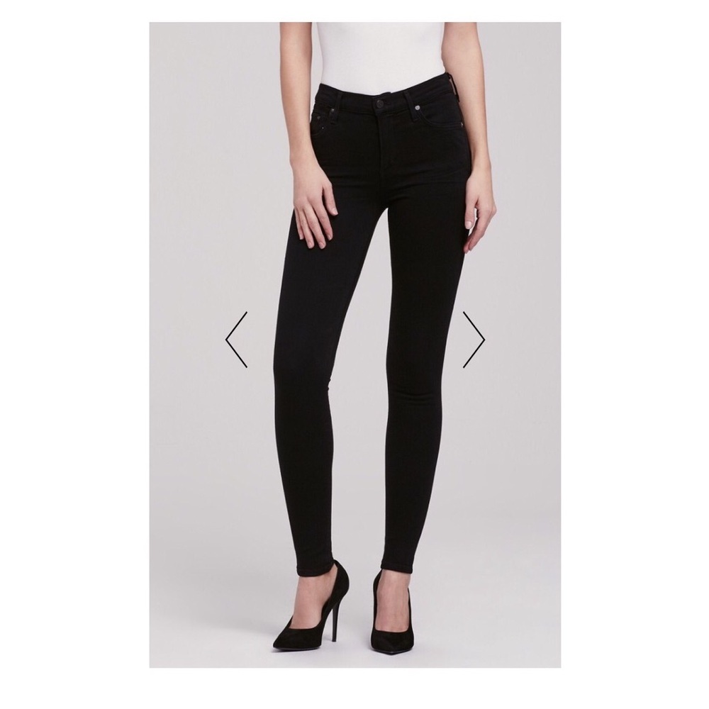 Black skinny jeans